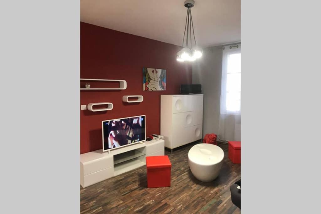 Appartement Style Pop Art Avec Garage Centre Historique בזייה מראה חיצוני תמונה