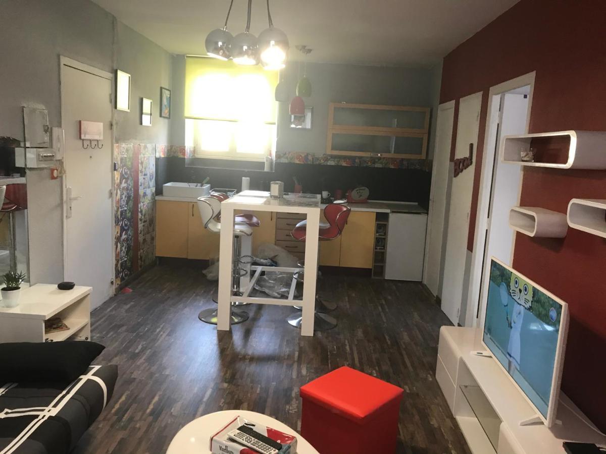 Appartement Style Pop Art Avec Garage Centre Historique בזייה מראה חיצוני תמונה